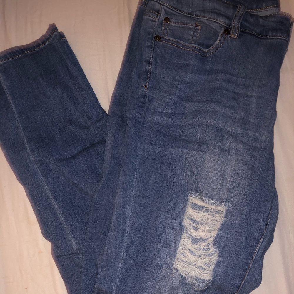 Denim ripped pants